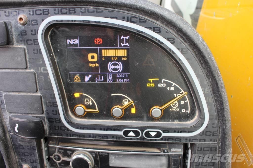 JCB 536-60 Agri-Plus Сельскохозяйственные телескопические погрузчики