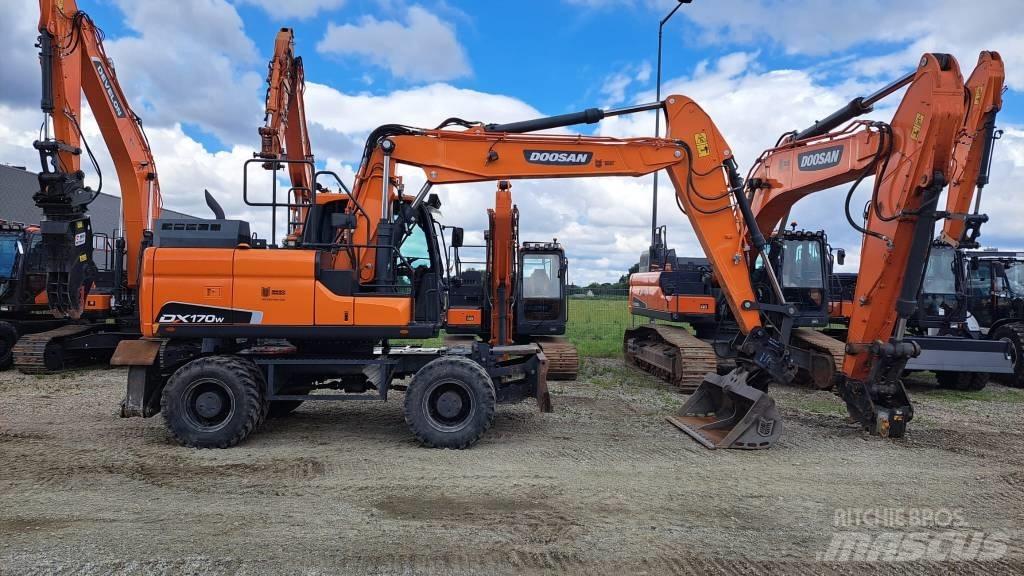 Doosan DX 170 W Колёсные экскаваторы