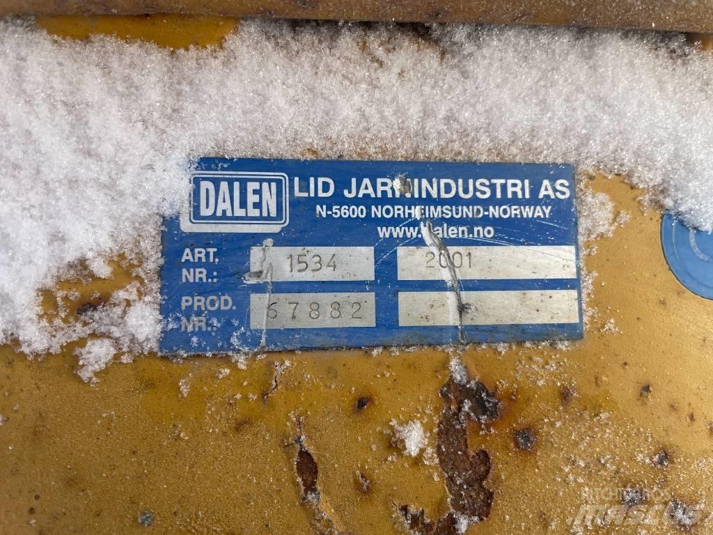 Dalen 1534 Пескоразбрасыватели