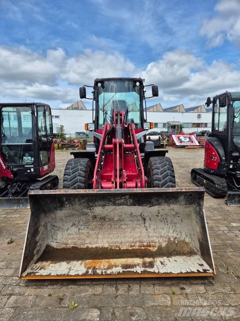 Yanmar V100/5 Фронтальные погрузчики