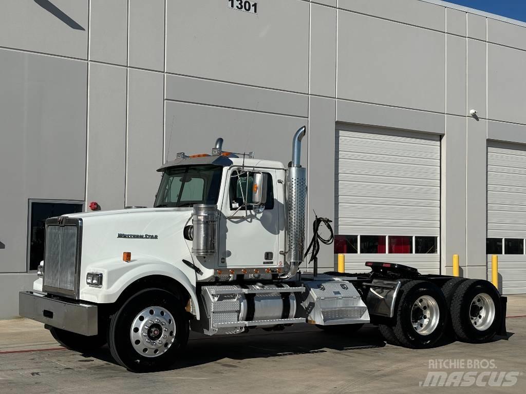 Western Star 4900 Седельные тягачи