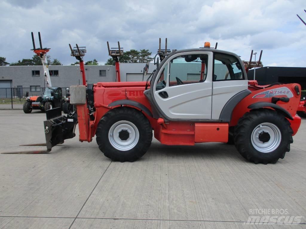 Manitou MT 1440 (014) Телескопические погрузчики