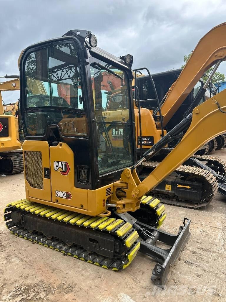 CAT CAT302 Мини-экскаваторы