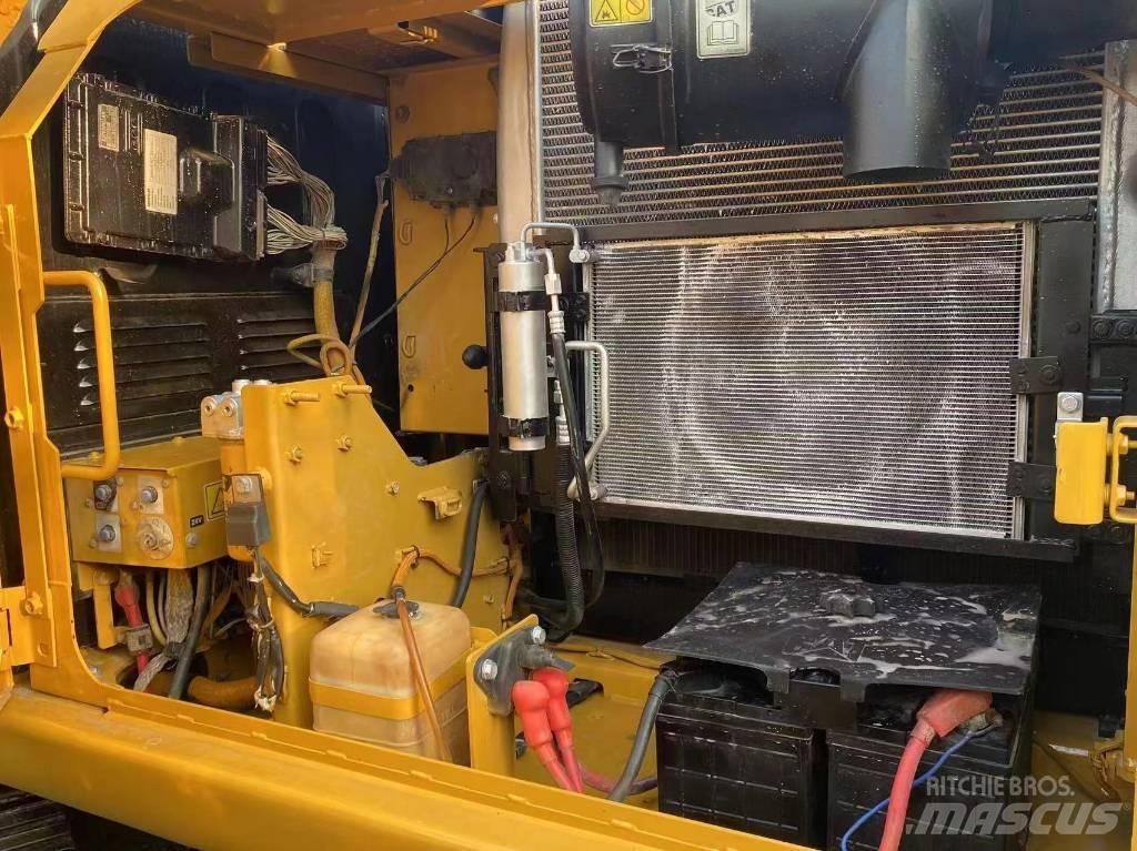 CAT CAT315D2 Гусеничные экскаваторы