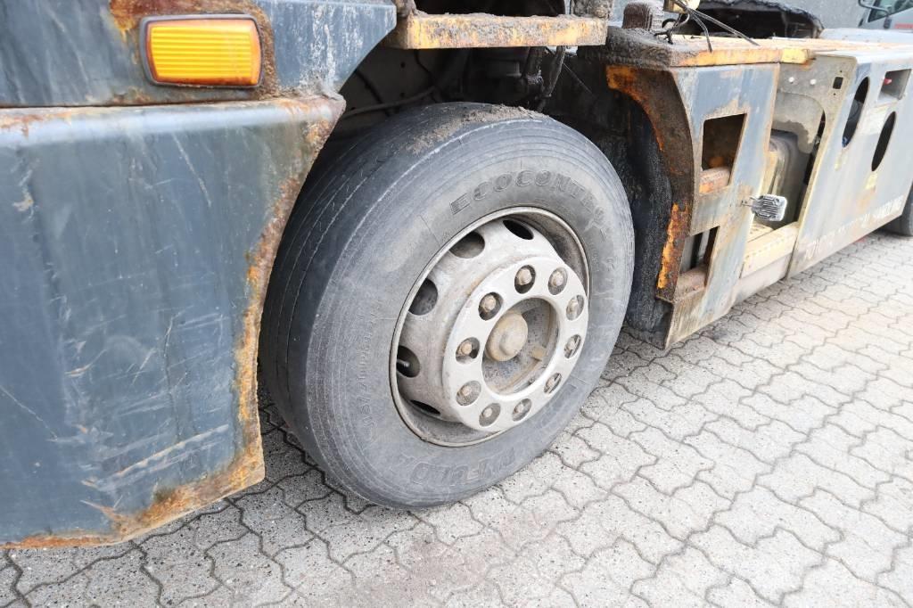 Kalmar T 2d Терминальные тягачи