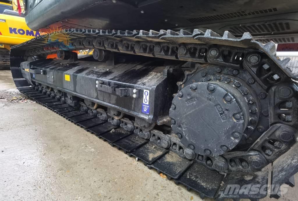 Hitachi ZX 200 Гусеничные экскаваторы