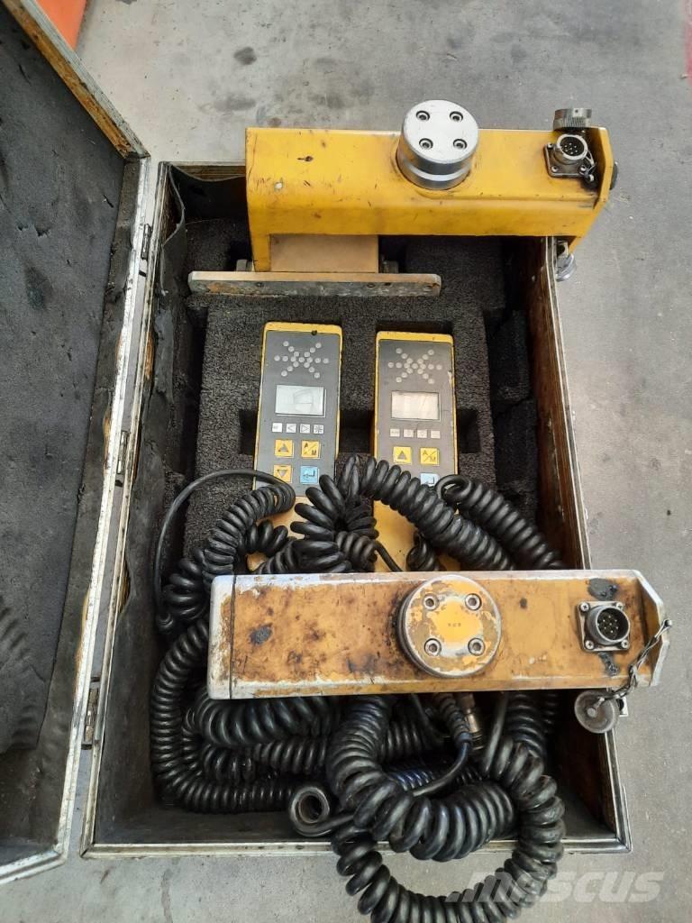 Demag DF115 P DA Асфальтоукладчики