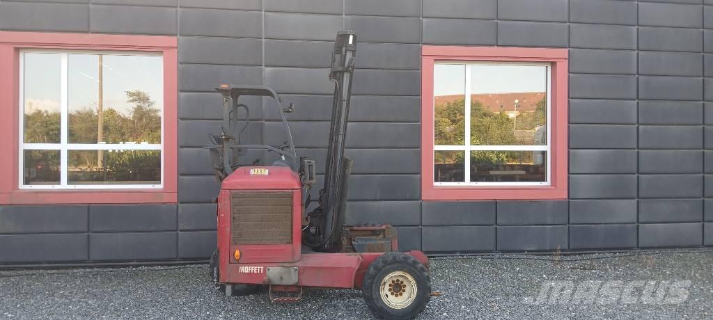Moffett M5 25.3 NX Дизельные погрузчики