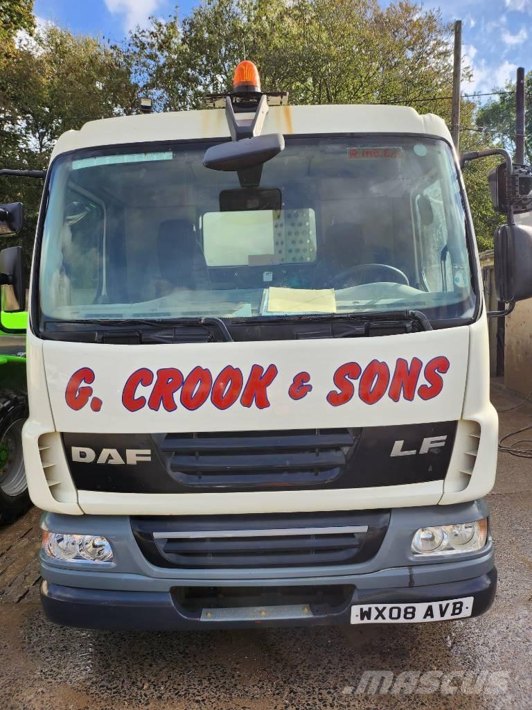 Johnson VT651 Специальные грузовики