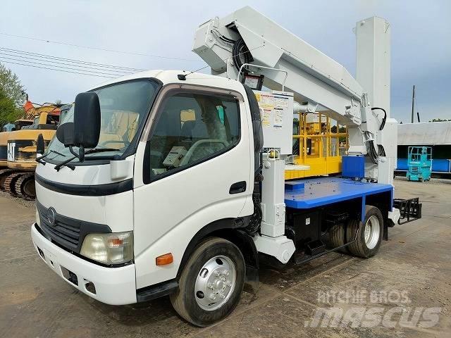Tadano BT-110-1 Автовышки