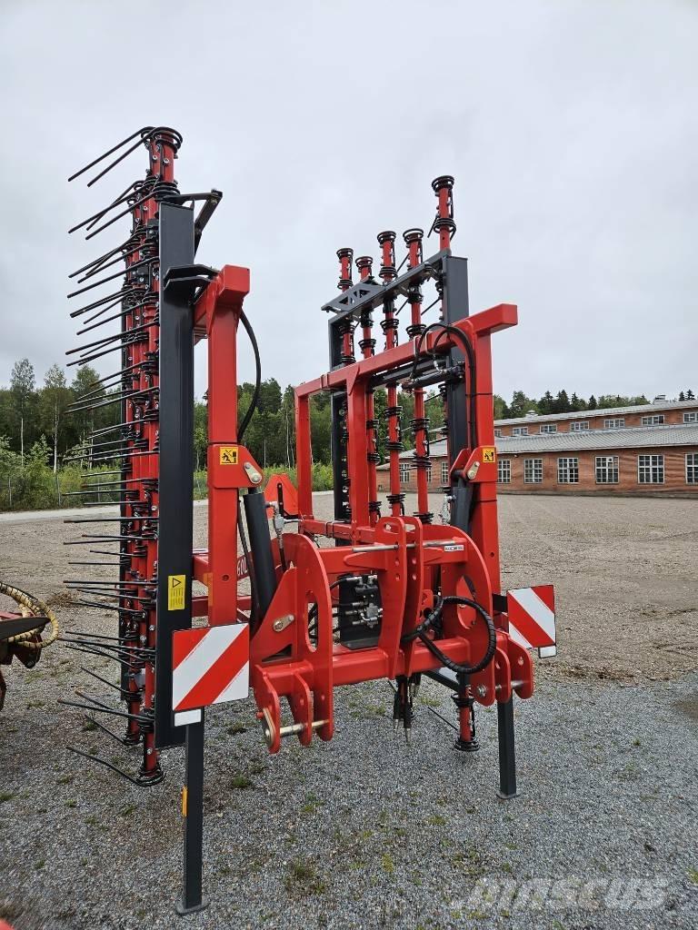 Tume Harrow s 660 L Пружинные бороны