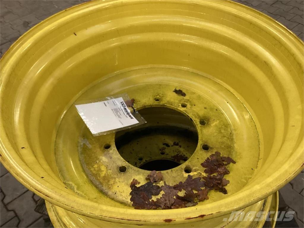 John Deere 16x30 Шины и колёса