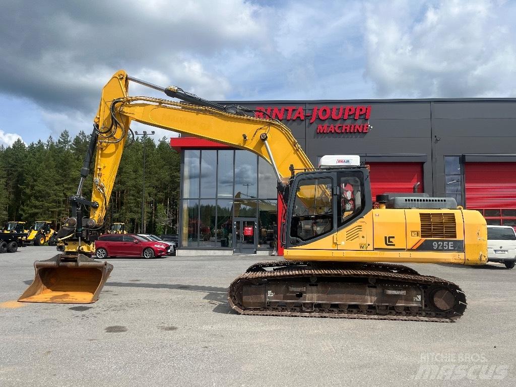 LiuGong CLG 925 E Гусеничные экскаваторы