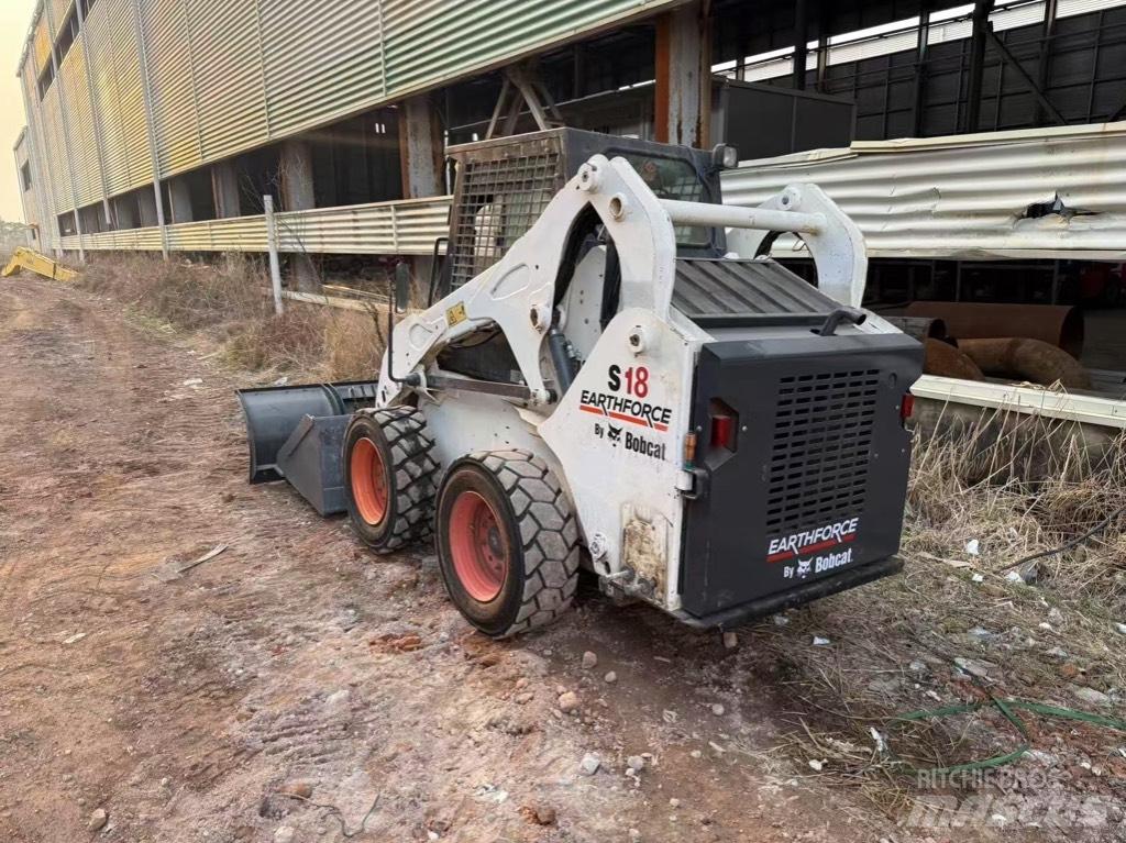 Bobcat S 18 Мини-погрузчики