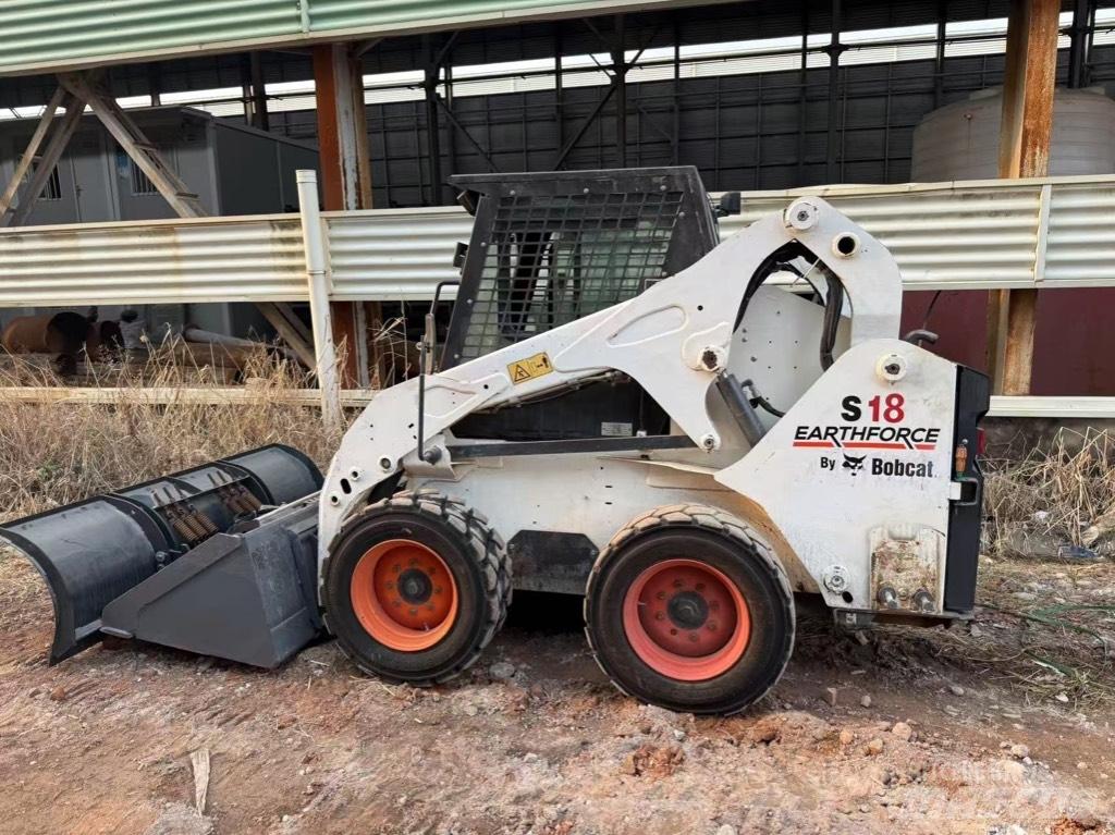 Bobcat S 18 Мини-погрузчики