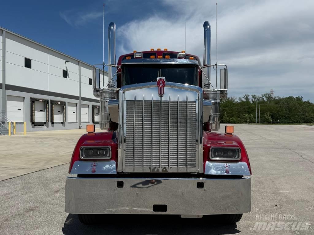 Kenworth W 900 L Седельные тягачи