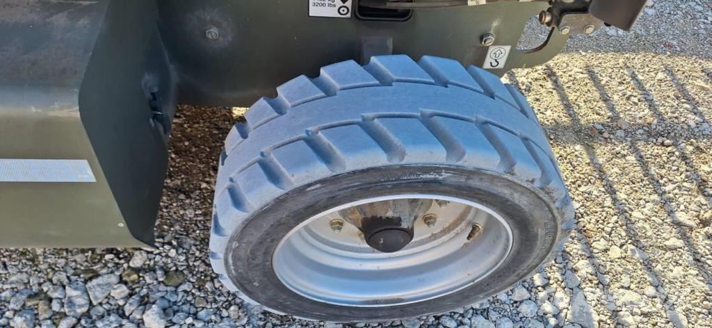 JLG M 3369 Ножничные подъемники