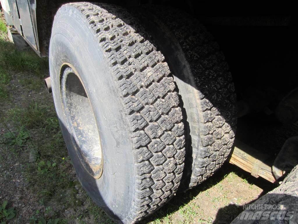 Volvo N 7 6x2 4200 Специальные грузовики