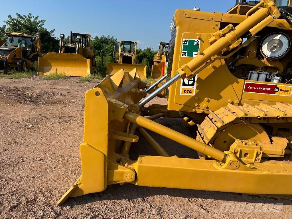 CAT D 7 G Гусеничные бульдозеры