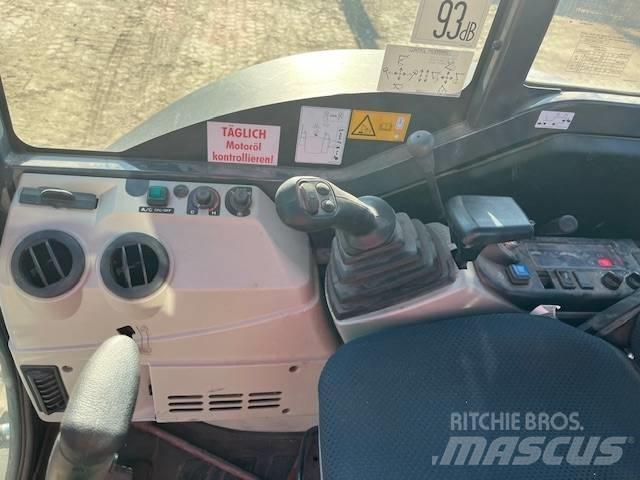 Kobelco SK30 SR-6E Мини-экскаваторы