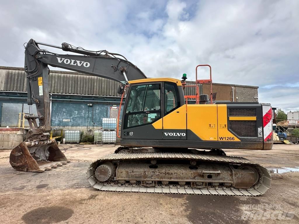 Volvo EC 220 E L Гусеничные экскаваторы