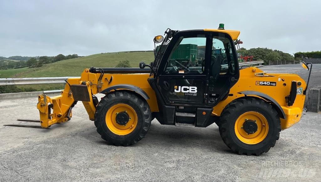 JCB 540-140 Телескопические погрузчики
