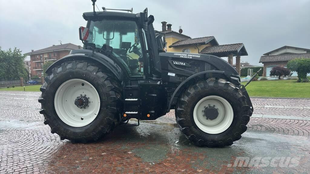 Valtra Q305 Трактора