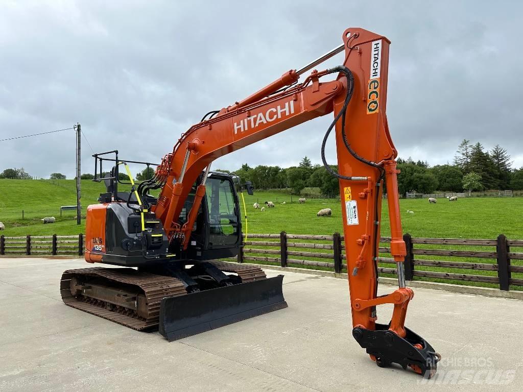 Hitachi ZX 135 US-6 Гусеничные экскаваторы
