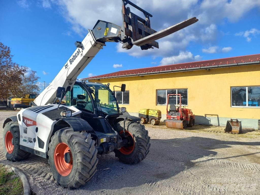 Bobcat TL 38.70 Телескопические погрузчики