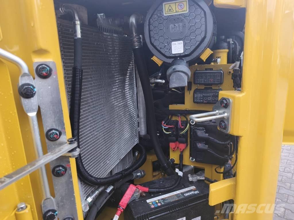 CAT 308 Гусеничные экскаваторы