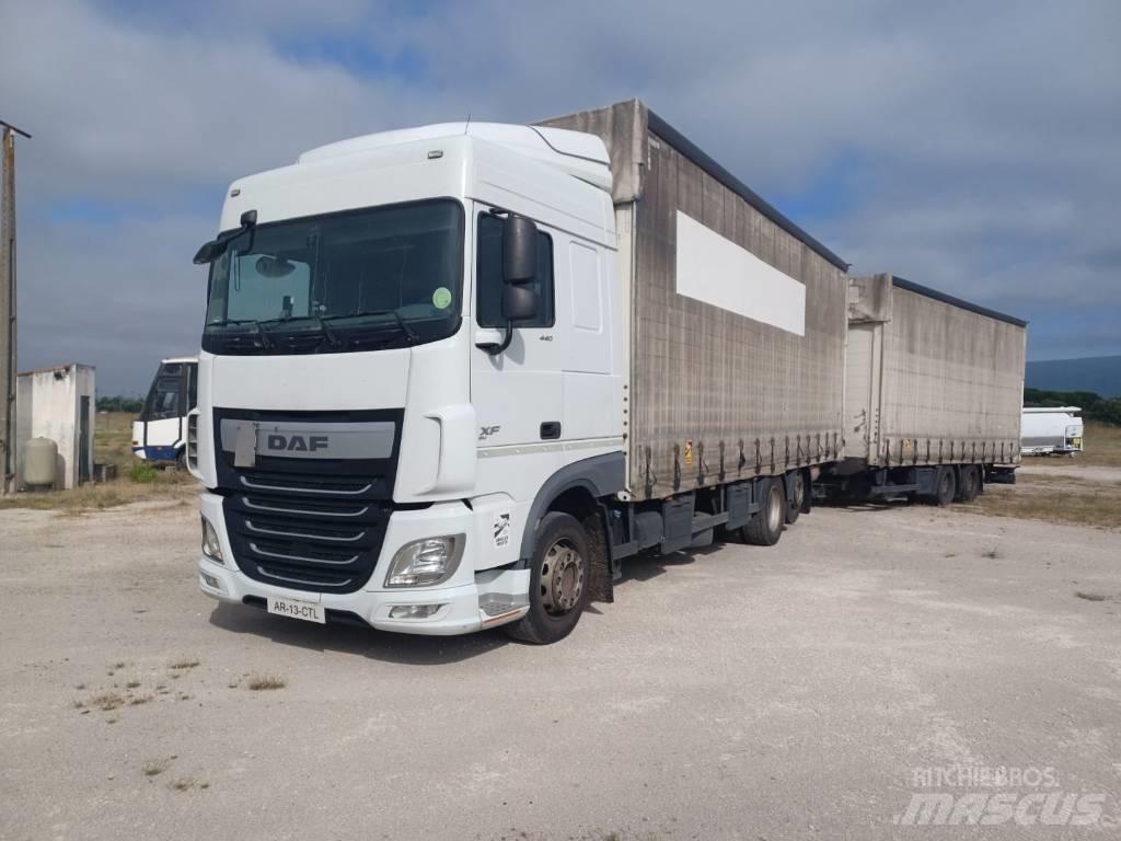 DAF XF 440 Тентованные грузовики