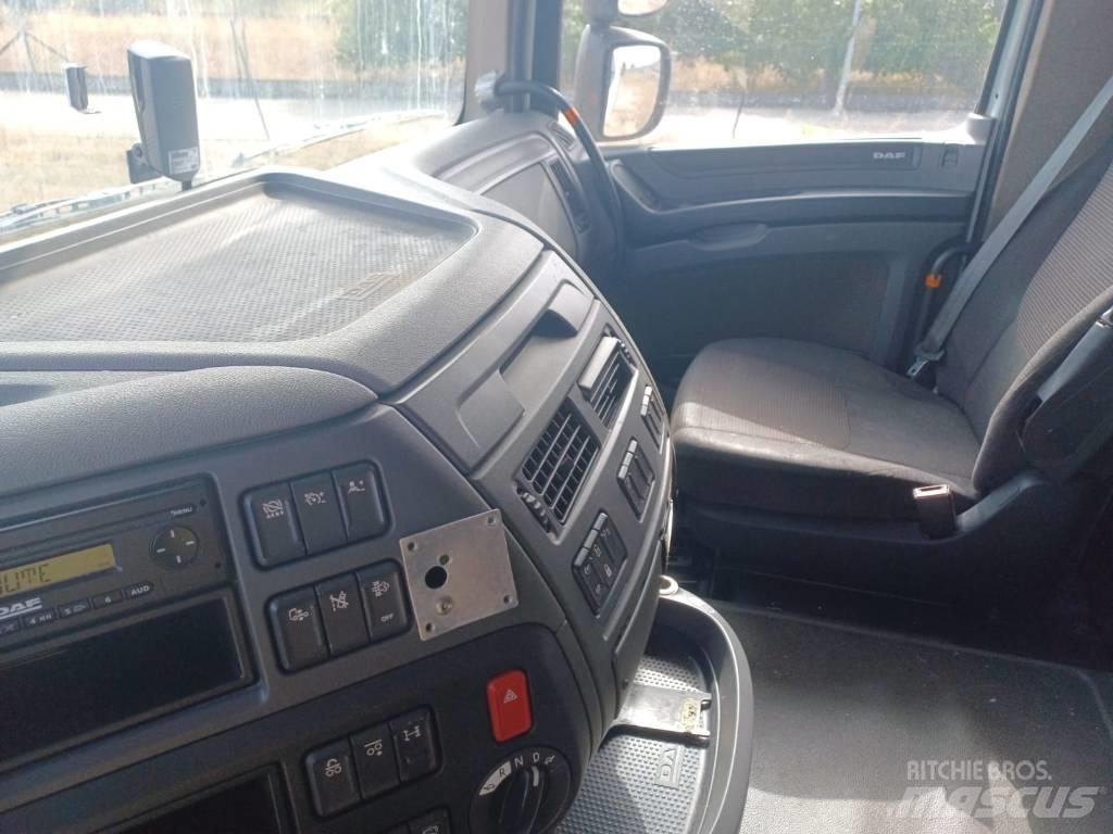 DAF XF 440 Тентованные грузовики