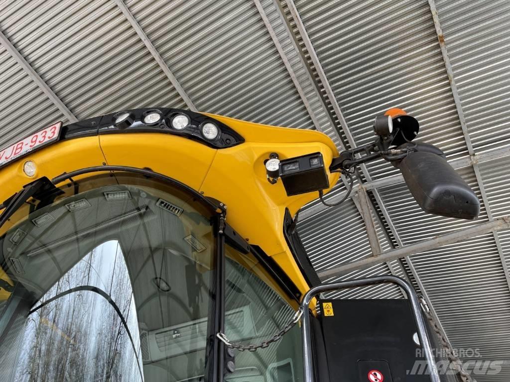 New Holland CX 8.80 Зерноуборочные комбайны