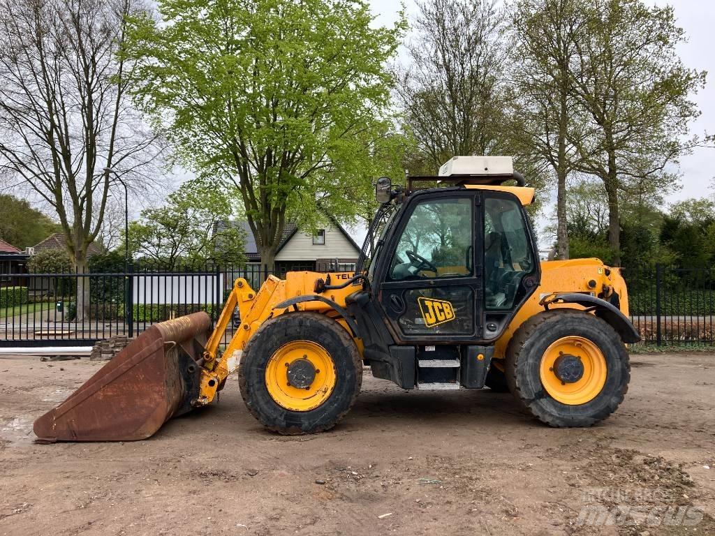 JCB 541-70 Телескопические погрузчики