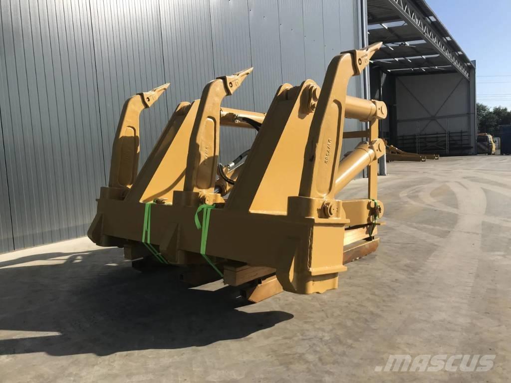 CAT D7E Навесные рыхлители