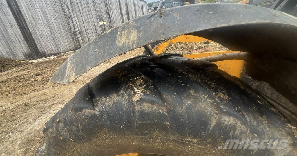 JCB 542-70 Xtra Сельскохозяйственные телескопические погрузчики