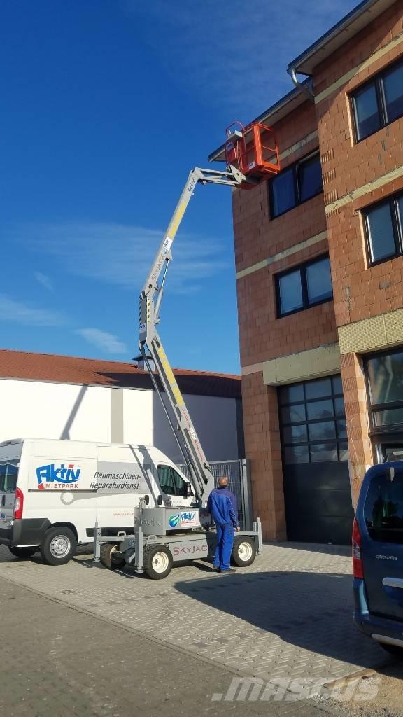 SkyJack SJKB 12 Коленчатые подъемники