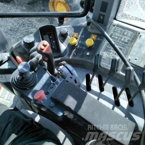 New Holland TM 165 Трактора