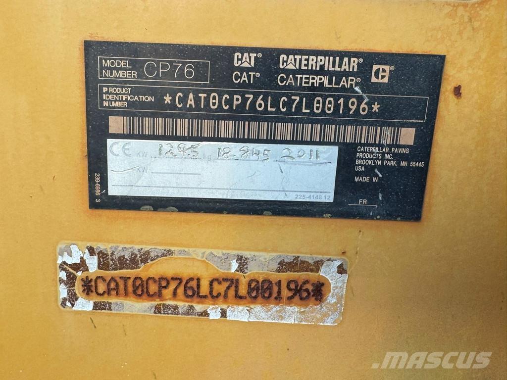 CAT CP76 (19t) Грунтовые катки