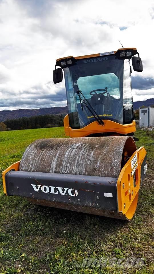 Volvo SD75B Грунтовые катки