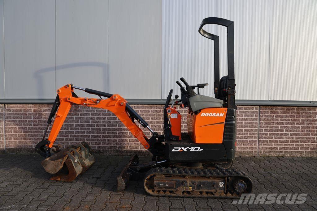 Doosan DX10 Мини-экскаваторы