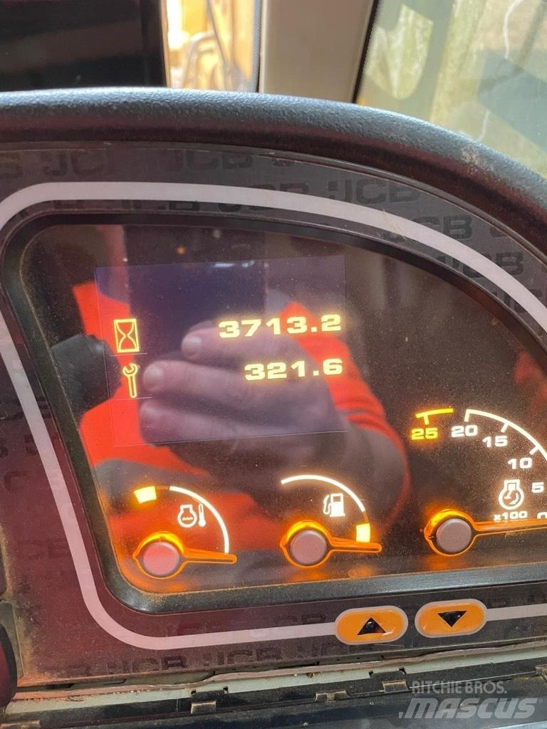 JCB 541-70 Сельскохозяйственные телескопические погрузчики