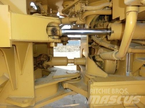 CAT 950H Фронтальные погрузчики
