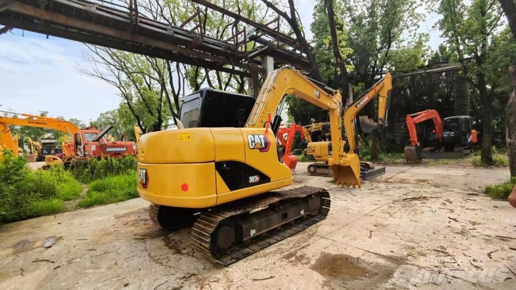 CAT 307 Гусеничные экскаваторы