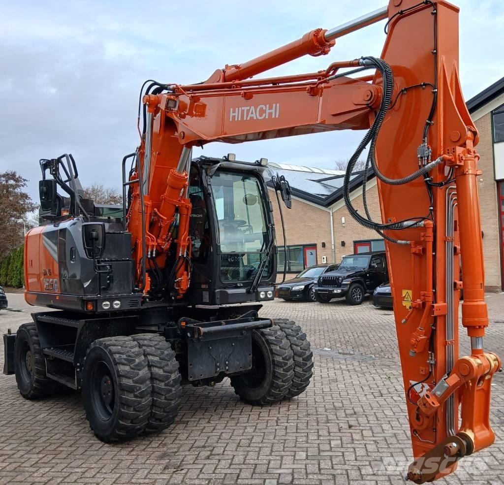 Hitachi ZX155W-7 Колёсные экскаваторы
