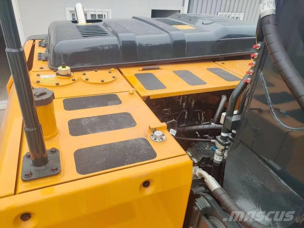 Hyundai HX 220 Гусеничные экскаваторы