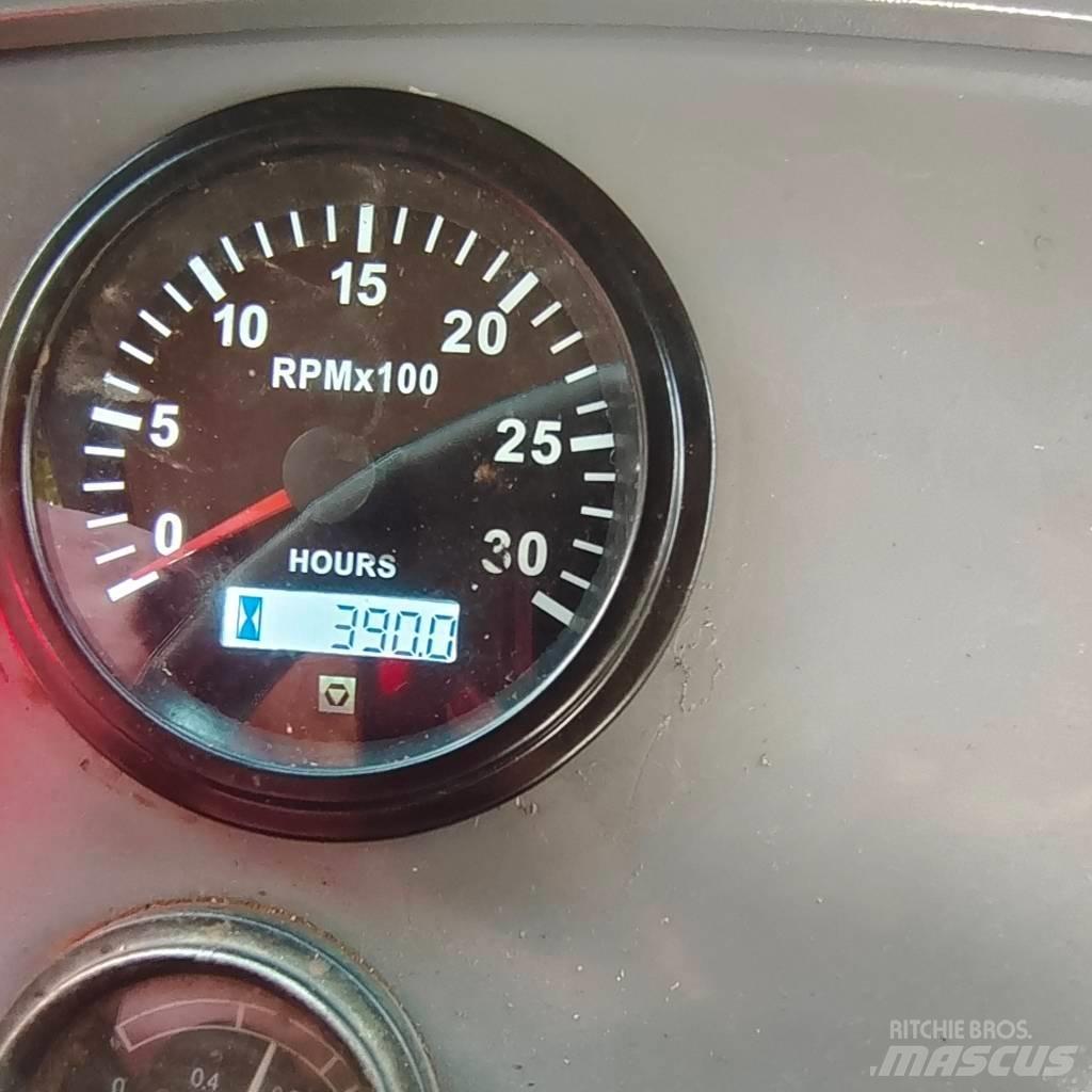 XCMG XS 223 J Грунтовые катки