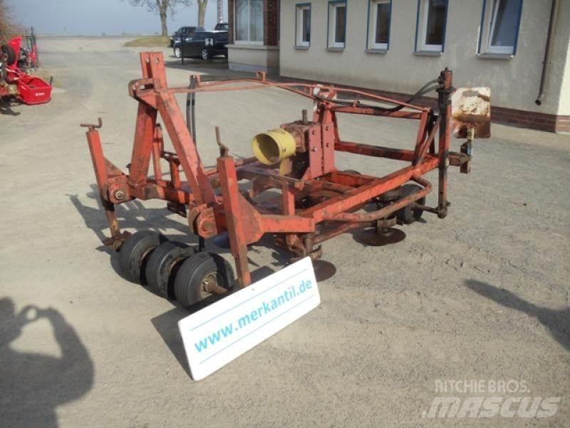  Möhrenköpfer Другое корнеплодоуборочное оборудование
