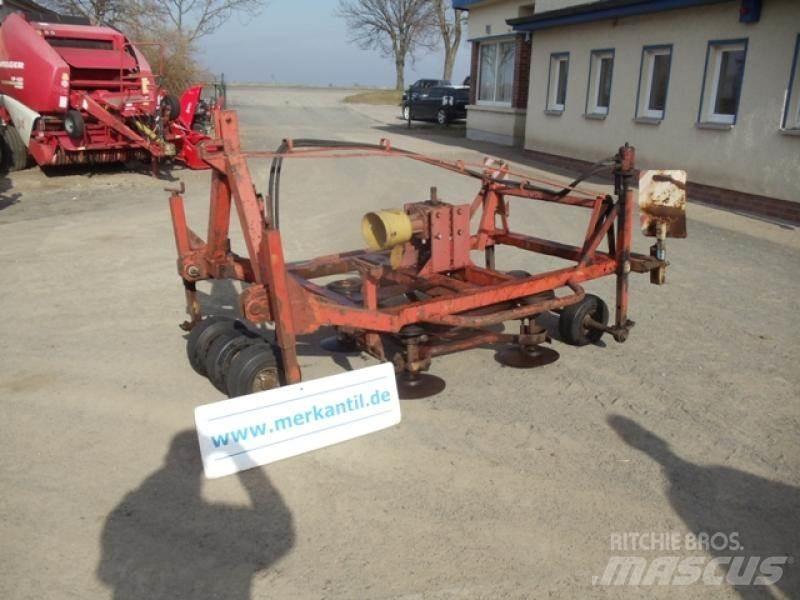  Möhrenköpfer Другое корнеплодоуборочное оборудование