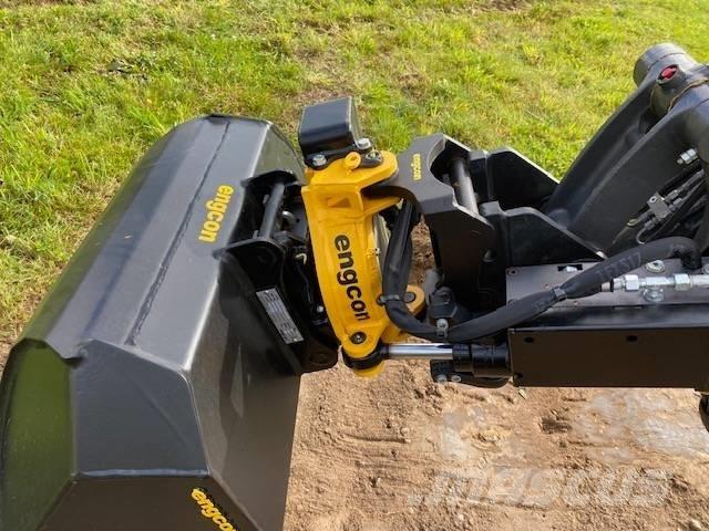 Eurocomach 22 SR Мини-экскаваторы